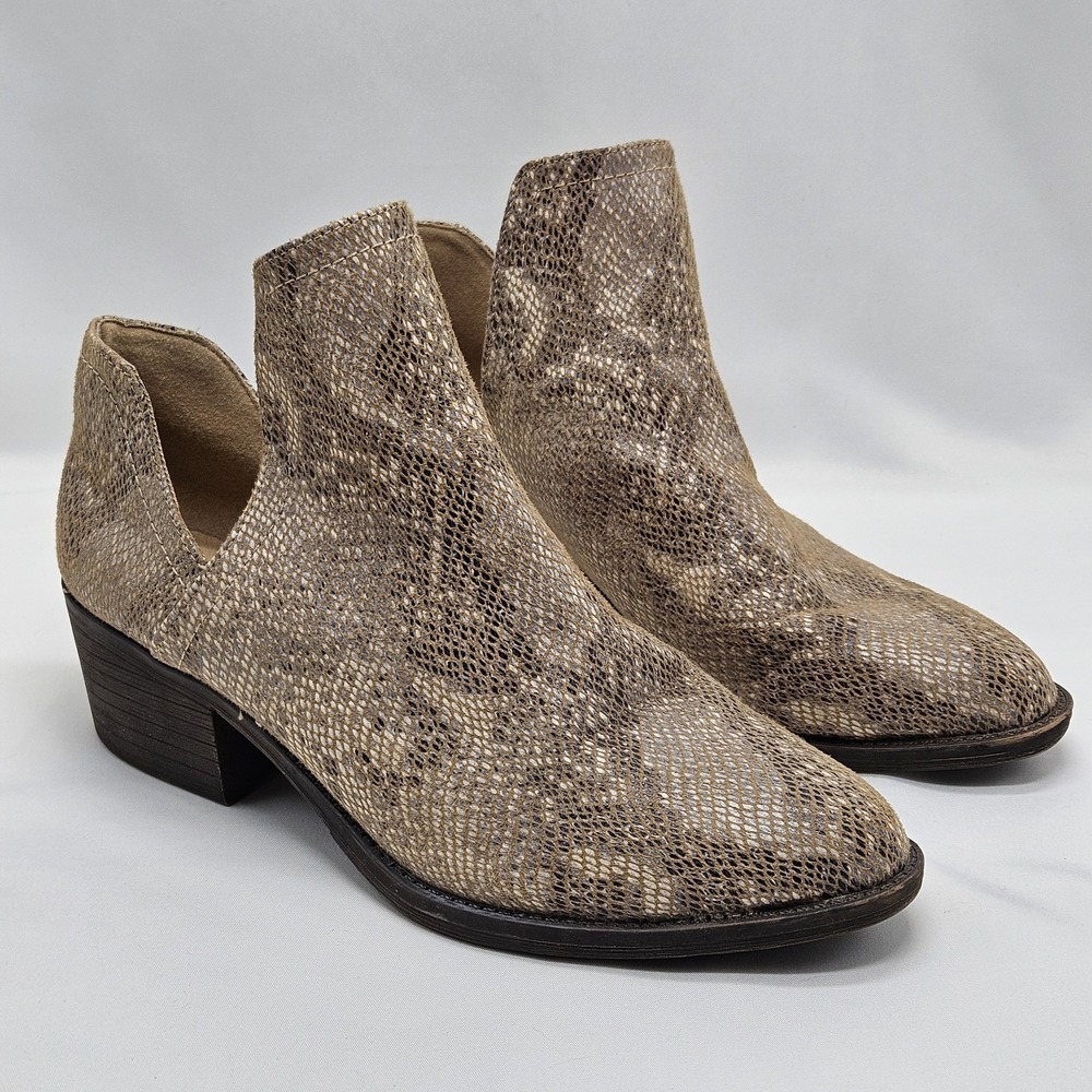 Volatile Bootie Womens Size‎ 7.5 Pull-On Block Heel Western Ankle Faux Snakeskin